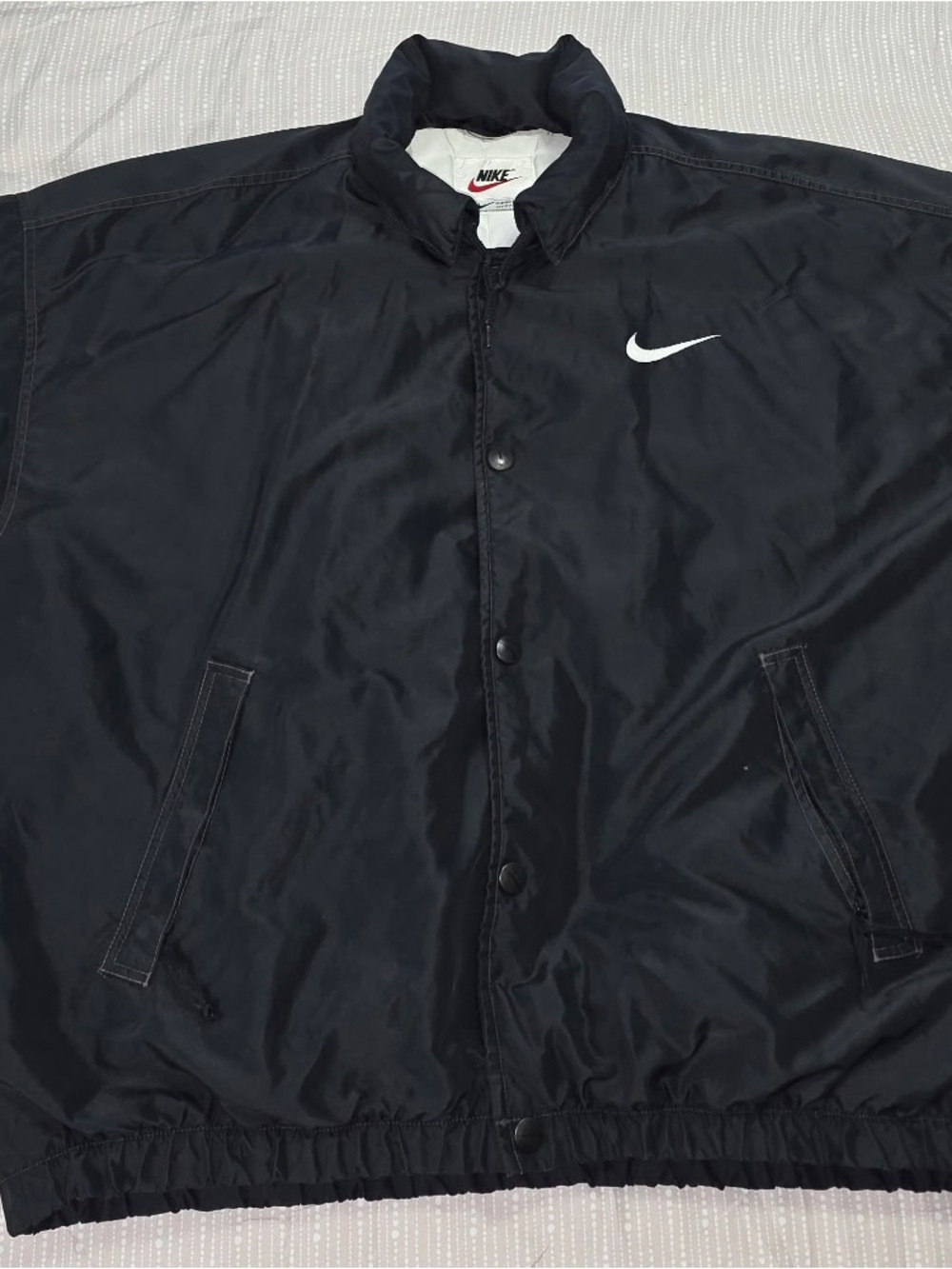 Vintage 90s Nike Spellout Quilted Parka Jacket XL Black and white